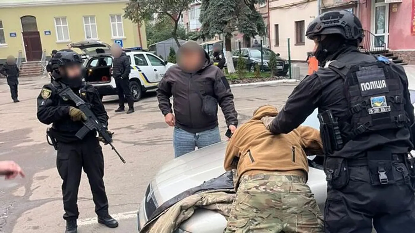 Civileket kínzó katonákat vettek őrizetbe Ukrajnában