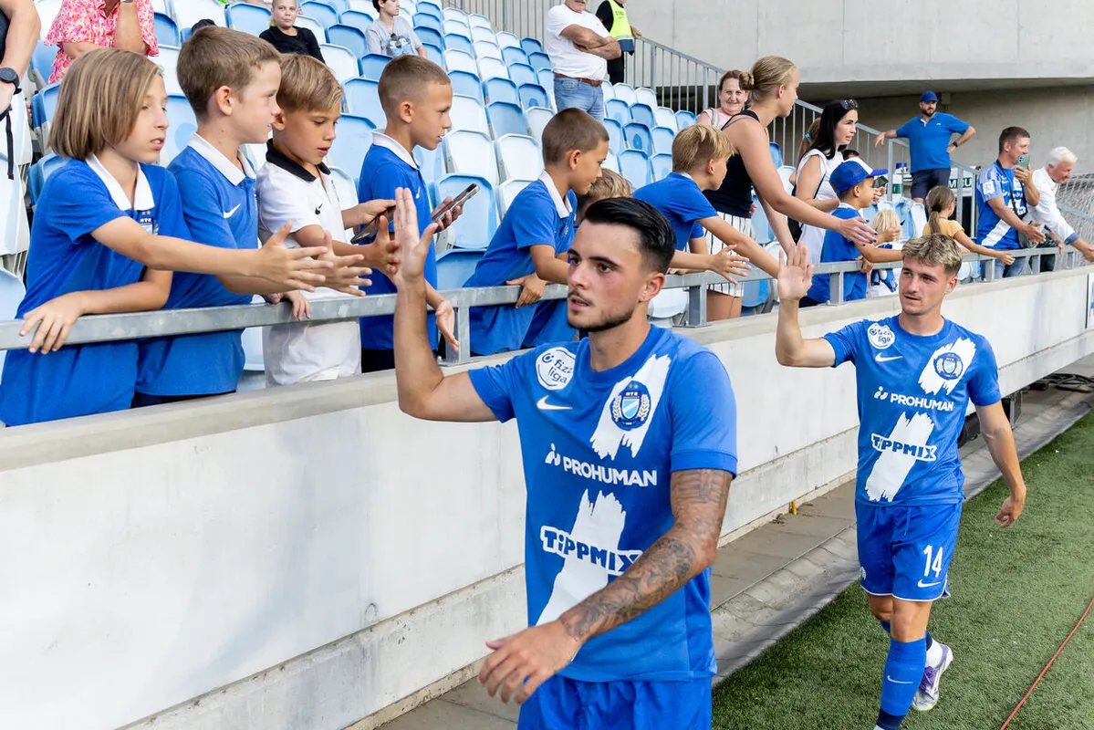 Kovács Patrik (balra) a Fradi tapasztaltabb csapat a Salzburgnál 