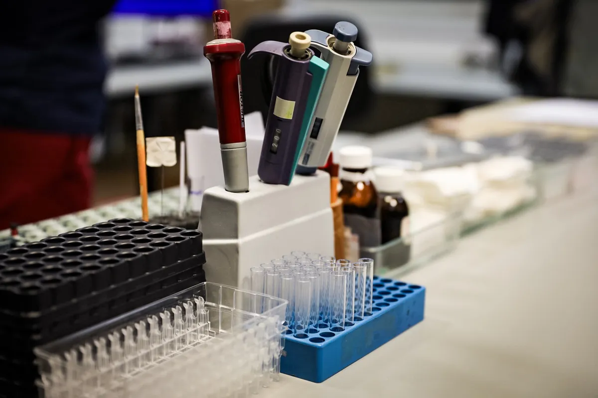 Egy apró fiolányi vér mentette meg a diáklány életét