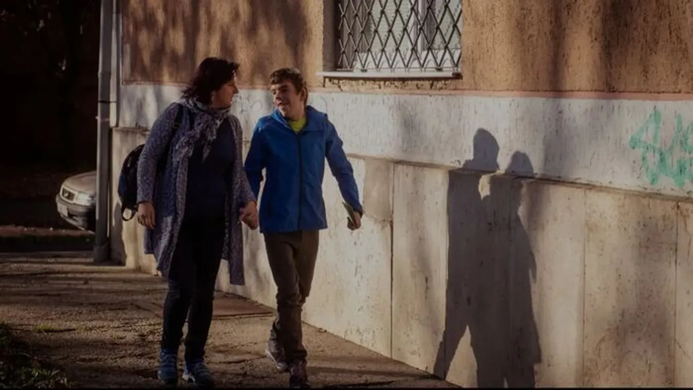 Nehézségekről és autizmussal élő kisfiáról mesélt Edit