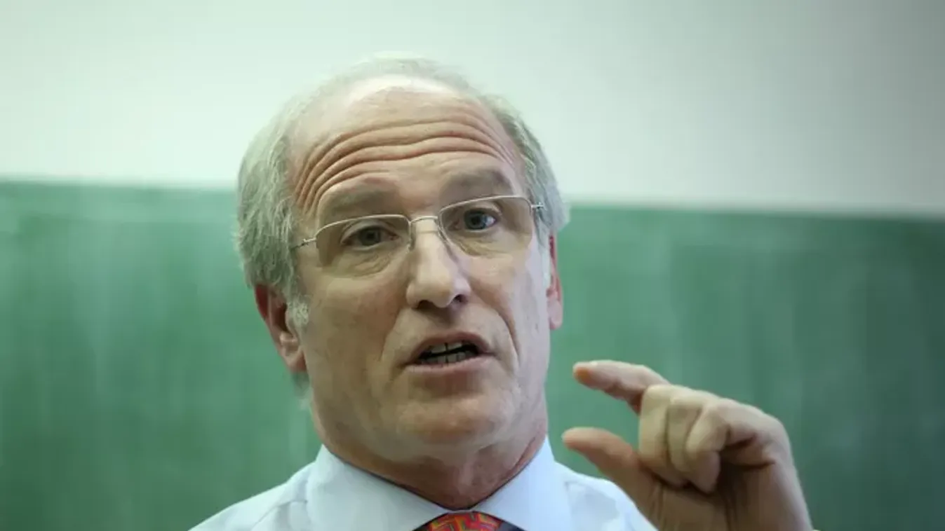 Surányi szerint: "A vállalkozók hozzászoktak a droghoz"