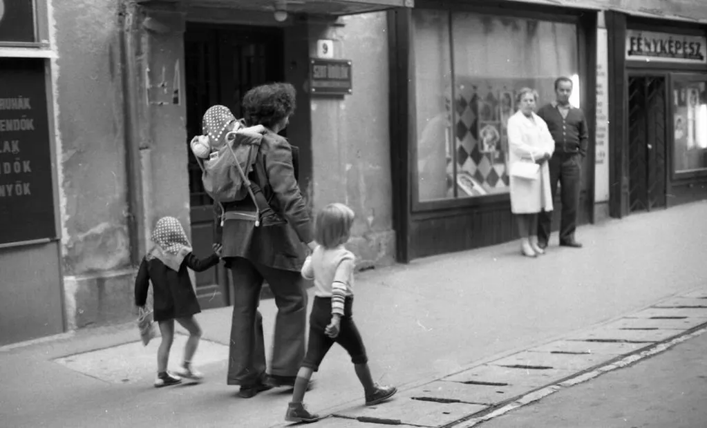 Fortepan fotón a szocialista gyermeknevelés