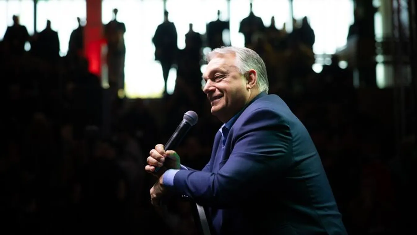 Orbán Viktor megmutatta, milyen a Harcosok edzőtábora