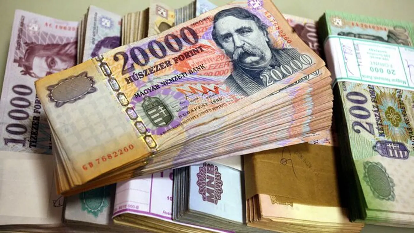 Tévedésből egymilliárd érkezett egy férfi bankszámlájára