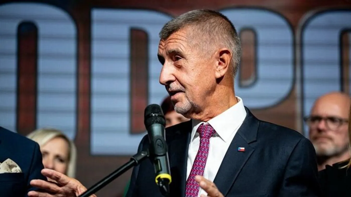 Célegyenesben a patrióta cseh kormány megalakítása