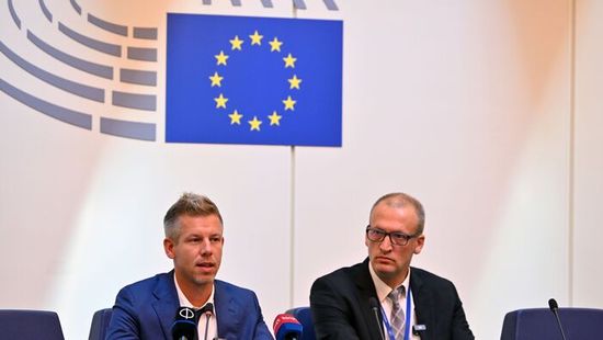 Magyar Péter és Tarr Zoltán az Európai Parlament szégyenlistáján