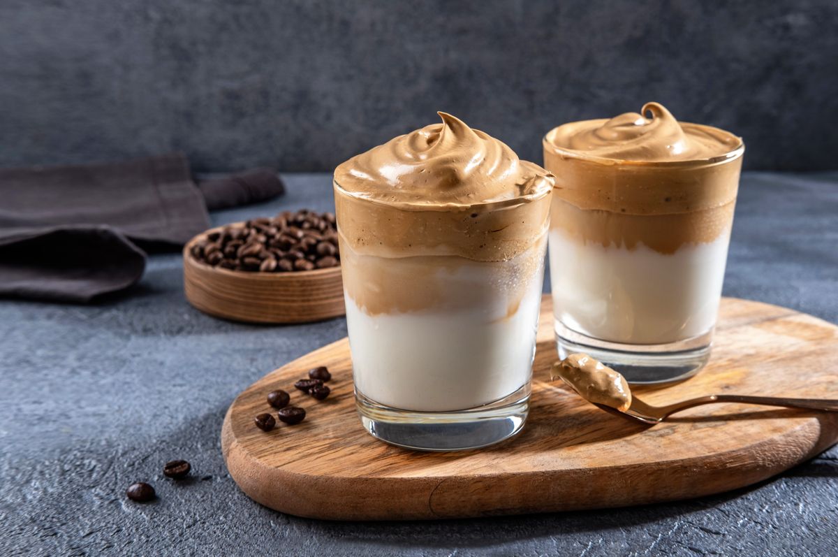 Itt az új őrület: Dalgona,Coffee,,Iced,Fluffy,Creamy,Whipped,Trend,Drink,With,Coffee