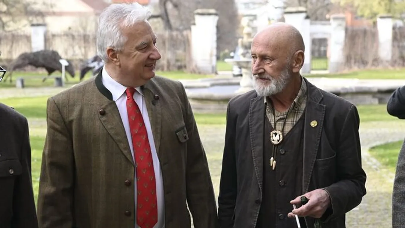 Vadász Digitális Polgári Kör: Reviczky Gábor is alapító