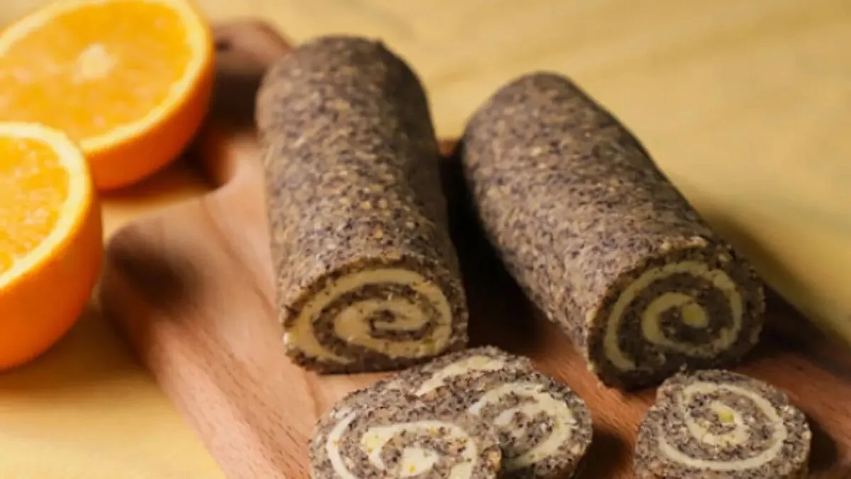 Mennyei narancsos-mákos keksztekercs