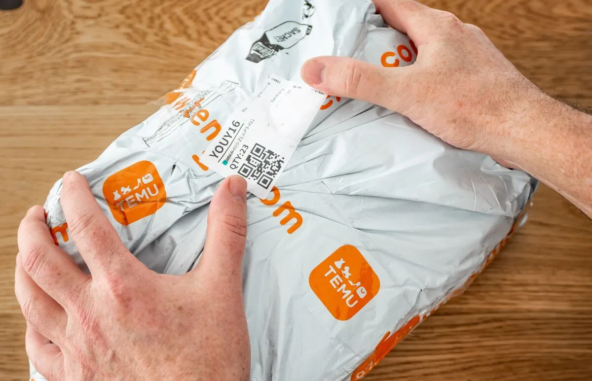 Aachen,,Germany,-,February,21,,2024:,Shipping,Package,Of,Temu