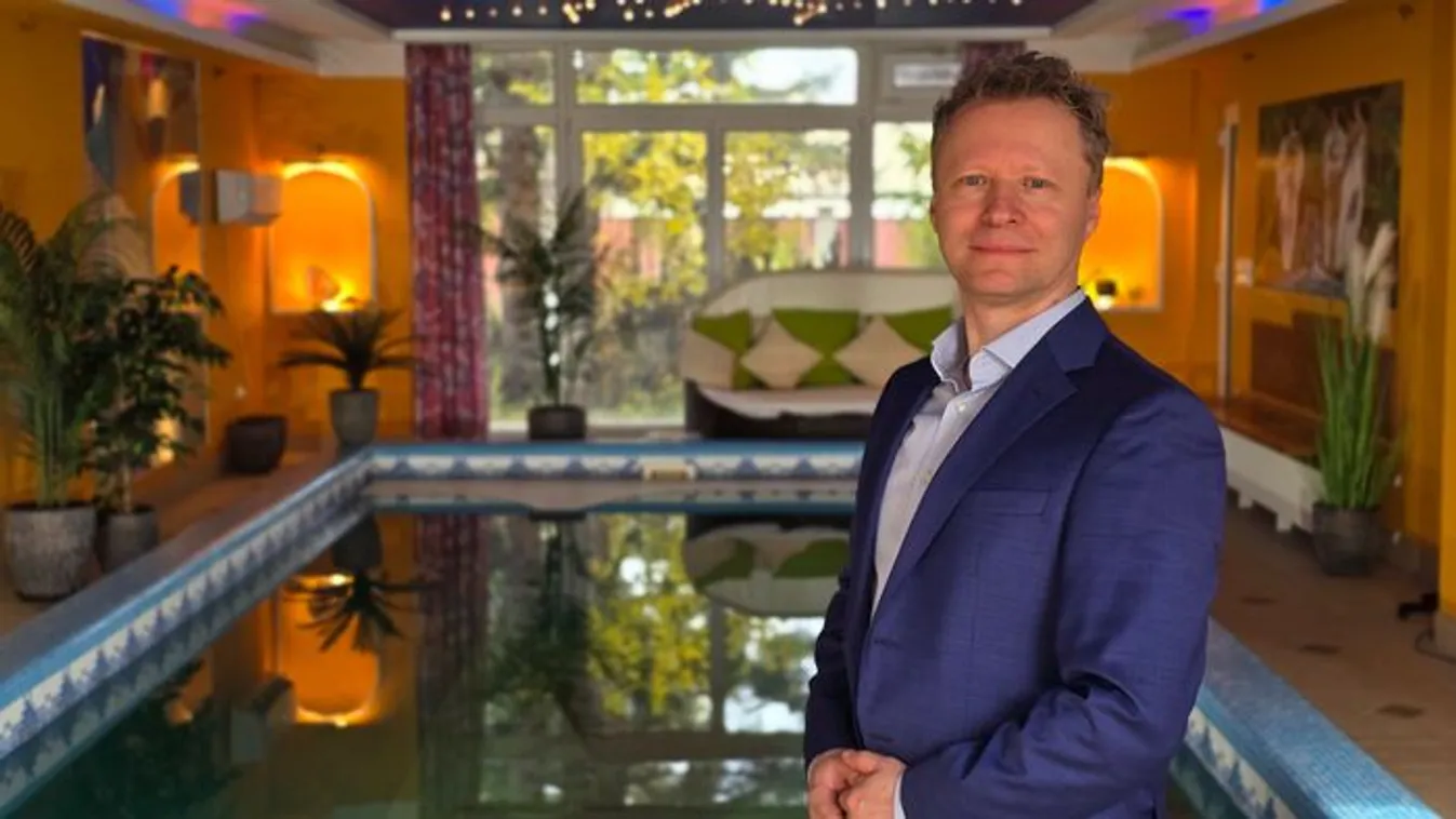 A tisztánlátó három hét alatt vált pókermesterré