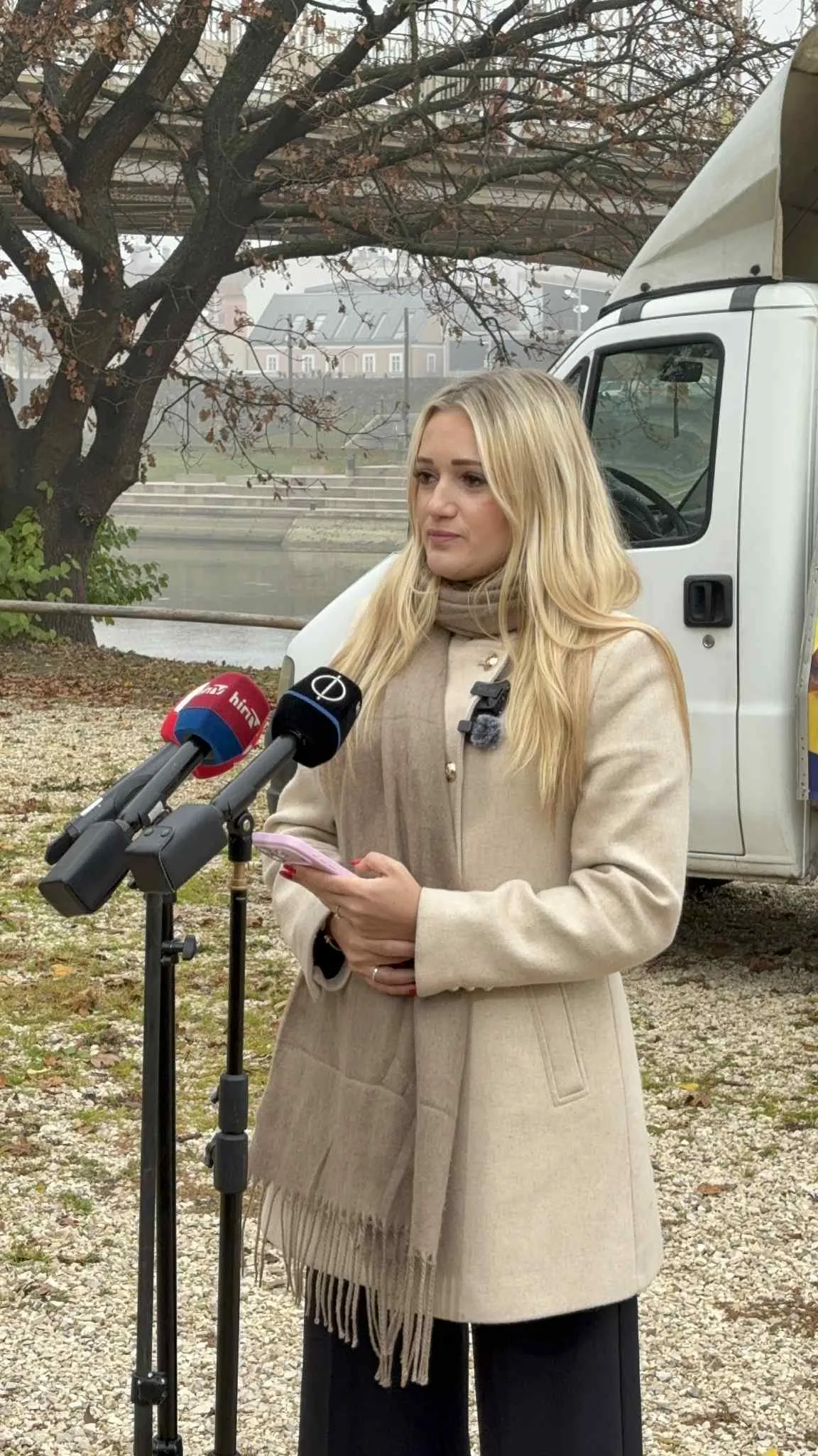 Magyar Péter és Ruszin-Szendi Romulusz összefogtak a háború támogatására