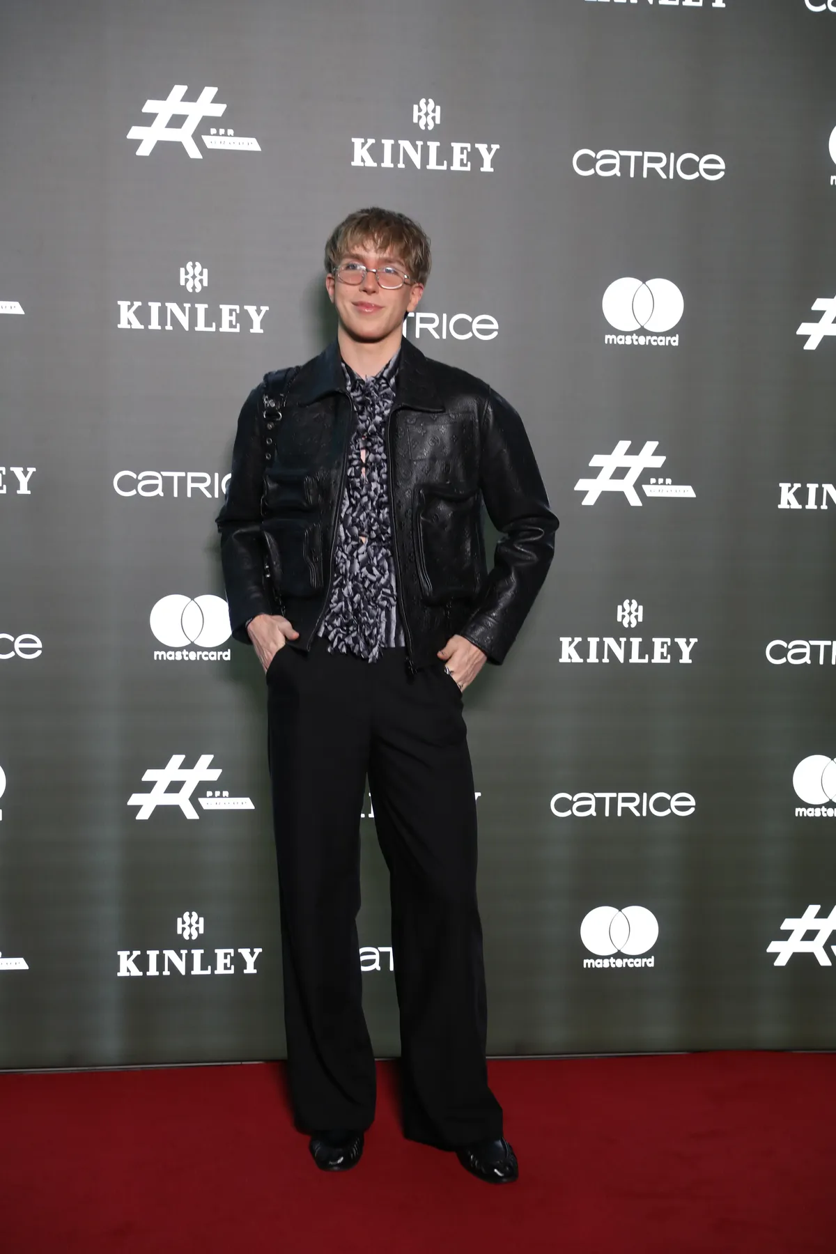 WhisperTon több mint egy évvel a Dancing with the Stars győzelem után nehéz időszakon van túl, változtat az életmódján. 