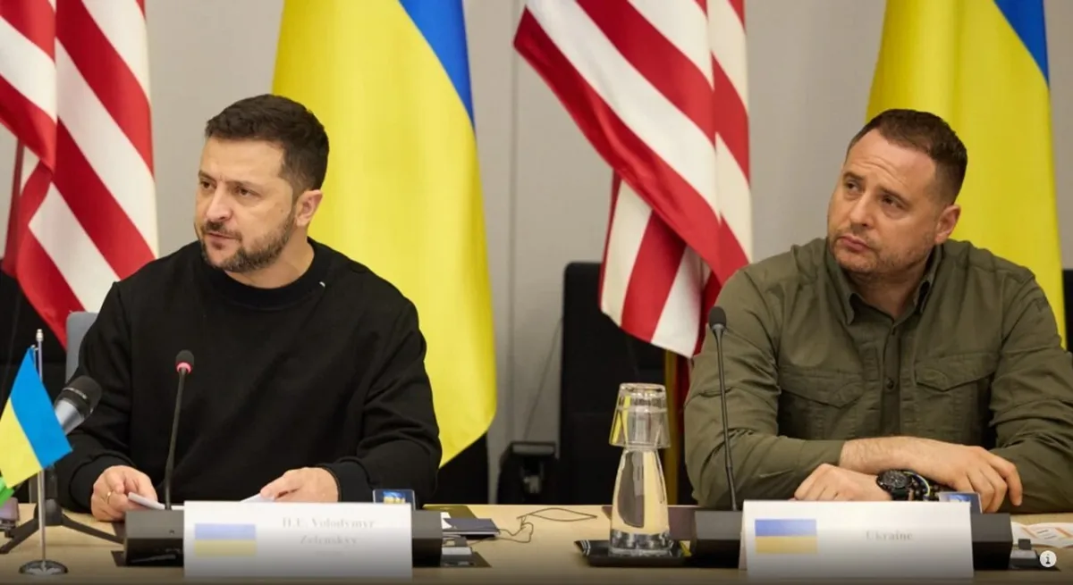 Elérte Zelenszkijt az "aranyvécés korrupció", házkutatást tartottak a helyettesénél!