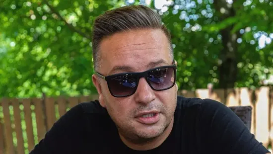 L.L. Junior erotikus fotót osztott meg, kiakadtak a rajongók!