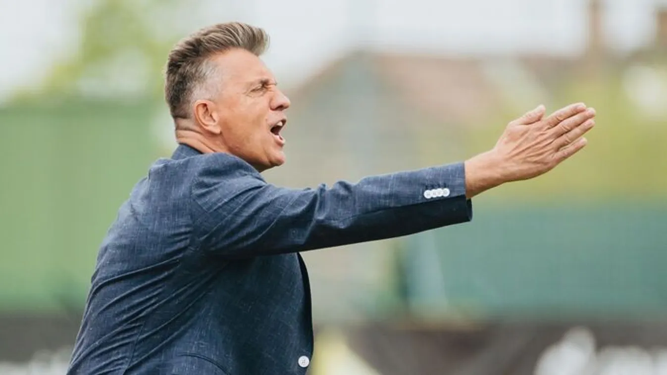 Hiába imádják, Mészöly Géza helyett külföldi edző kell Újpesten