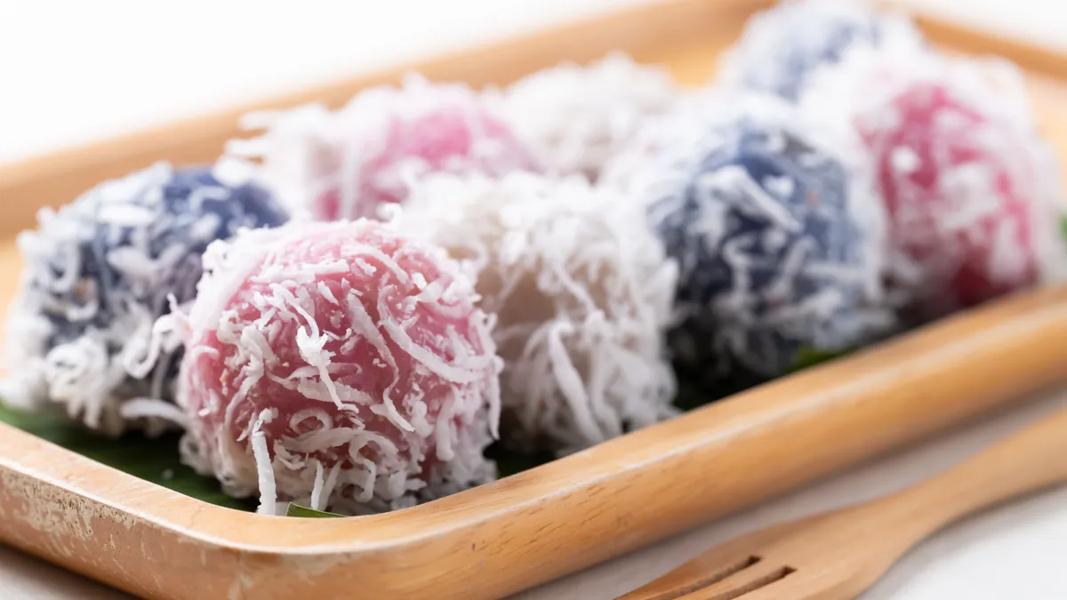 Pudingos kókuszgolyó Thai,Coconut,Ball,(khanom,Tom),,Traditional,Thai,Dessert,Made,From