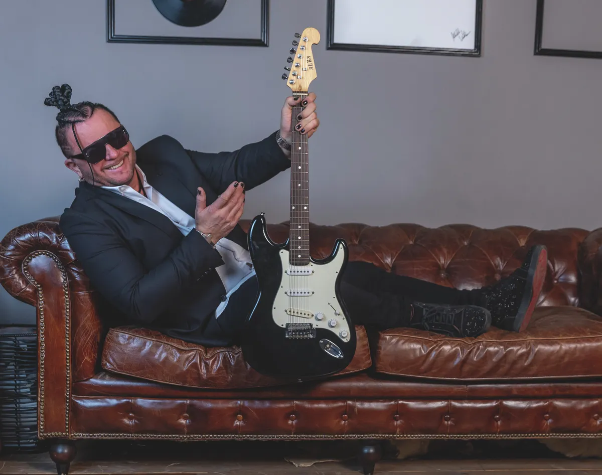 kozso 2024 melyinterju SZL, kell retus - toka, has, repedezettseg kezeken (1)