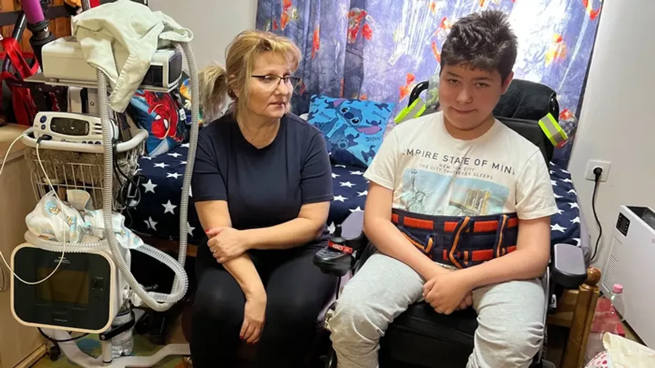 Iszonyú híreket kapott a Duchenne-szindrómás Krisztián