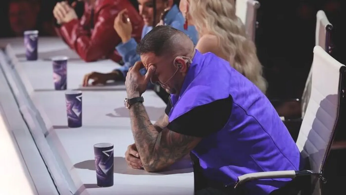 Curtis kemény keményen odaszólt a Megasztár versenyzőjének