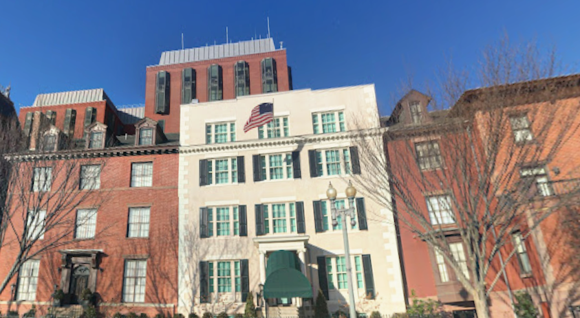 A világ legexkluzívabb vendégházában száll meg Orbán Viktor