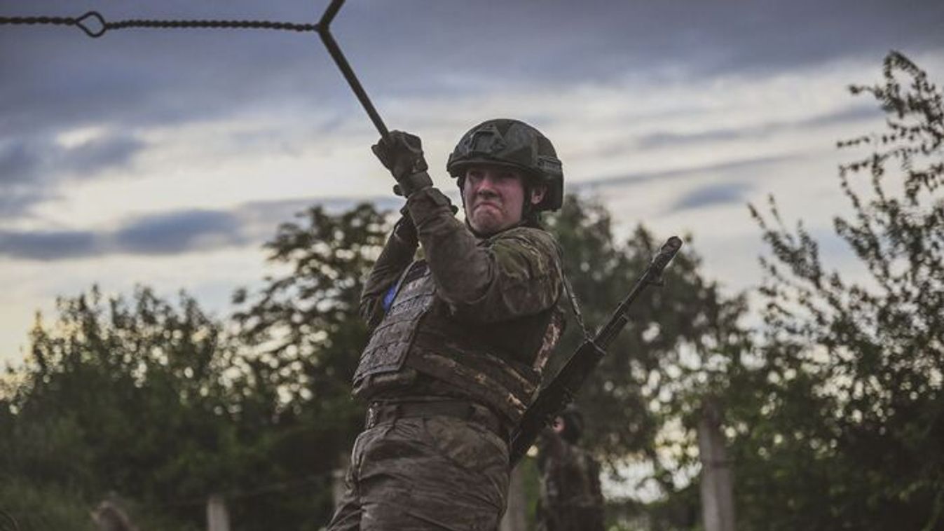 Próbálnak kitörni az ukránok Pokrovszknál