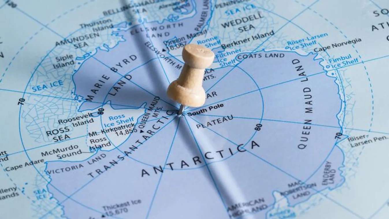 Óriási a baj: Antarktisz jégtábláinak fele összeomolhat
