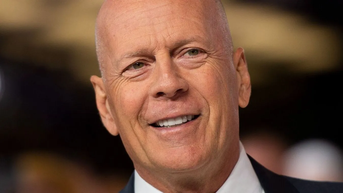 Mindenkit meglepett Bruce Willis: Így néz ki most