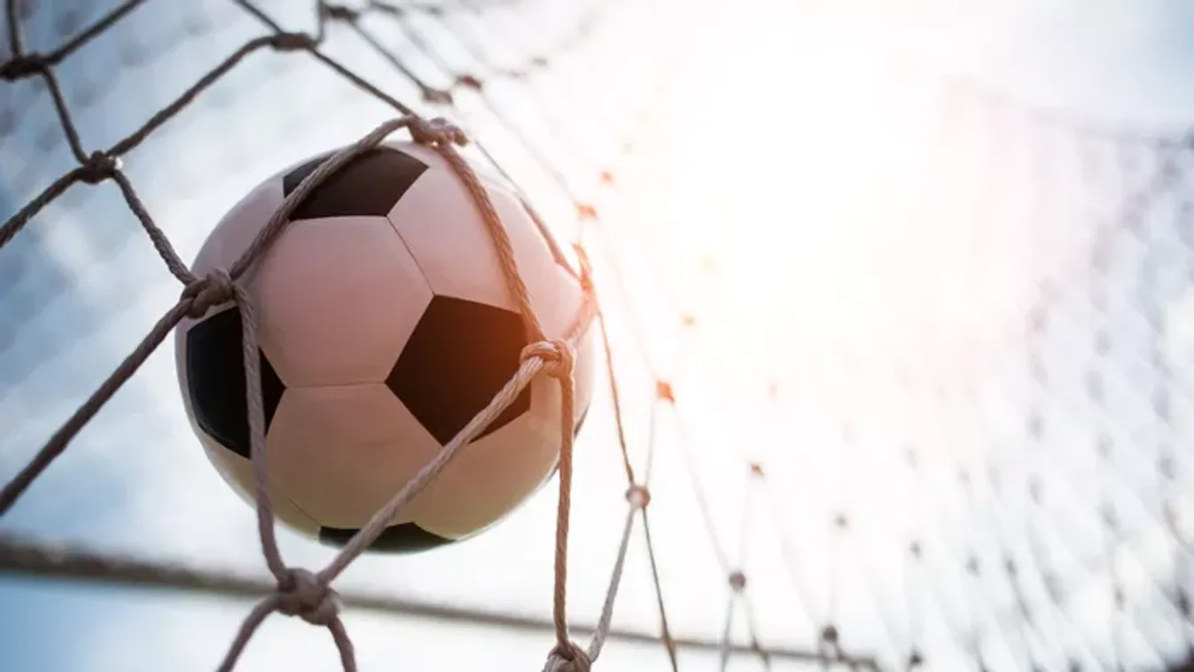 Drogbotrányba keveredett a fociedző, az állásába került