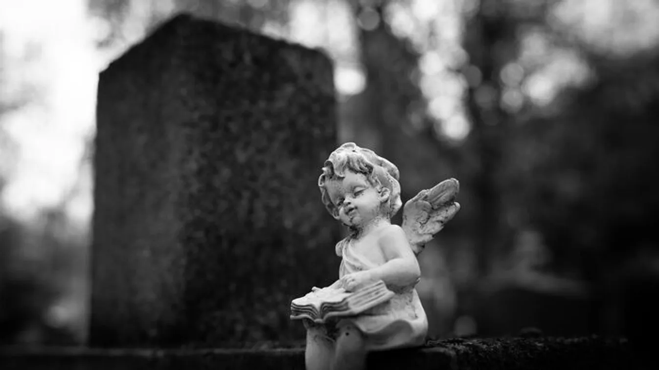 Ma azokra emlékezünk, akiknek a legtöbbet köszönhetjük