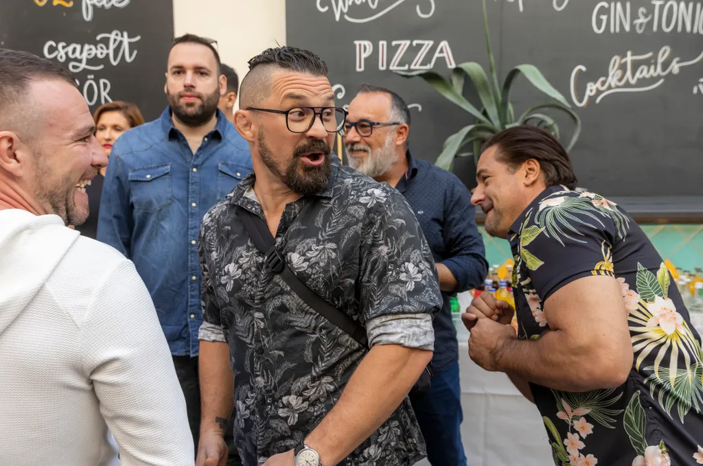 hot! extra - Összeállítás: Sportolóból lett celebek – RIPOST
