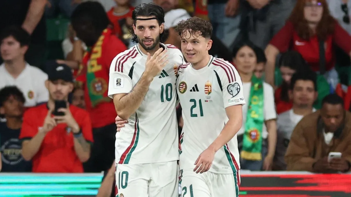 A "régi" mellett az "új" Szoboszlai Dominikként emlegetett Tóth Alex (jobbra)