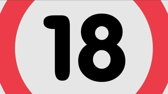 Ledobta a melltartót a vlághírű modell