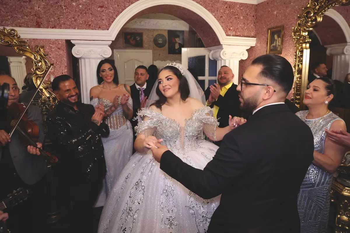 Bangó Margit dédunokájának esküvője kibékítette a családot