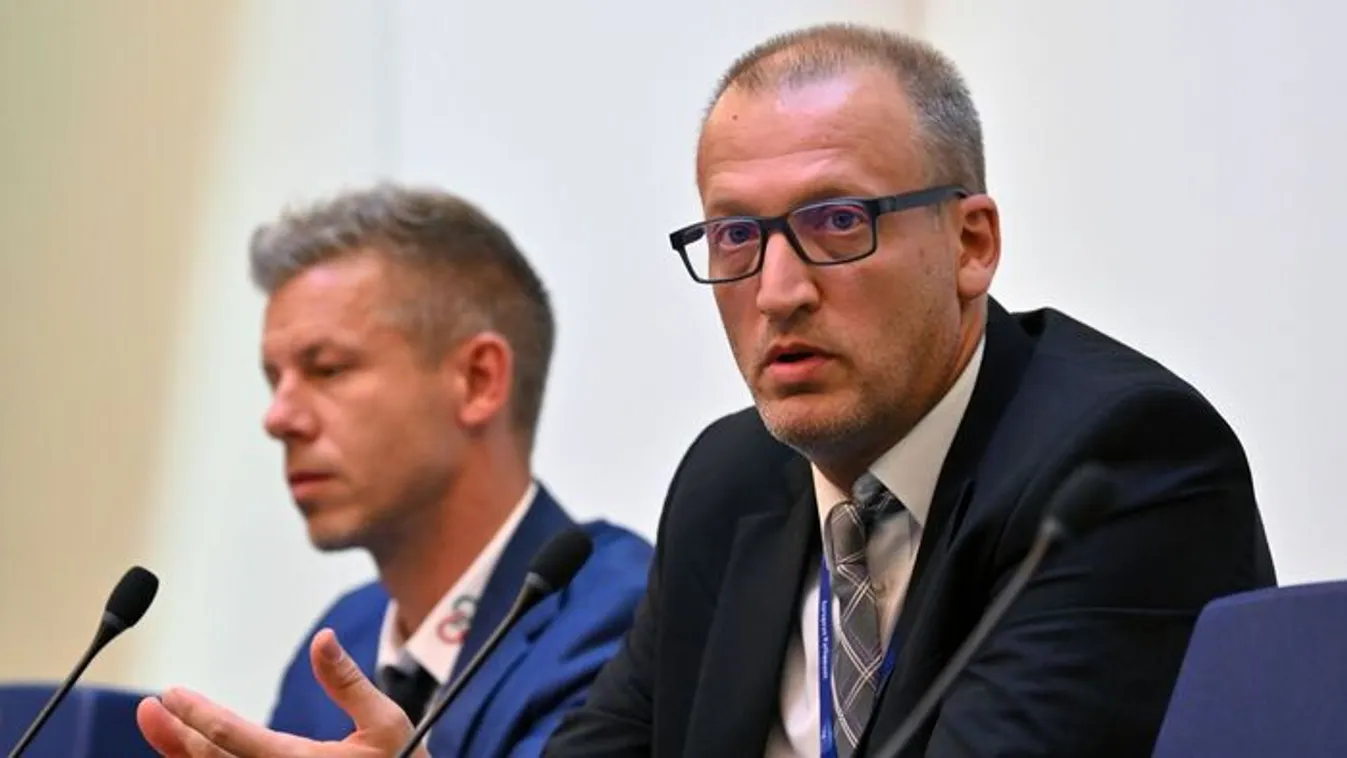 Viták, leszámolások a Tisza Pártban