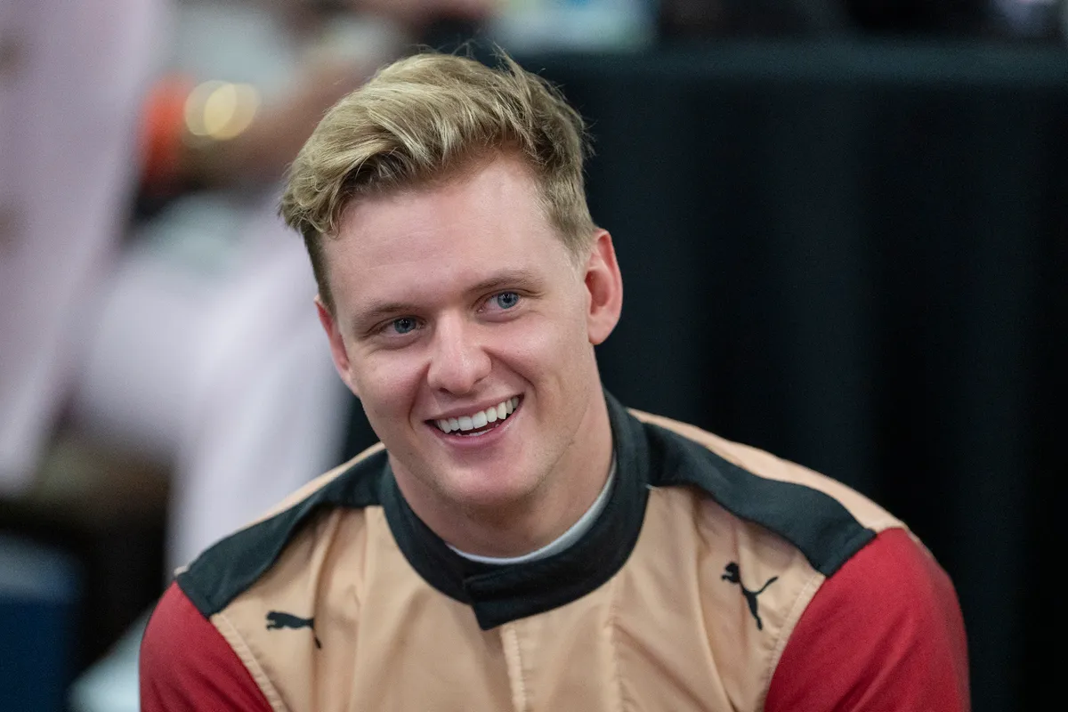 Nem ment könnyen, de Mick Schumacher új útra lépett
