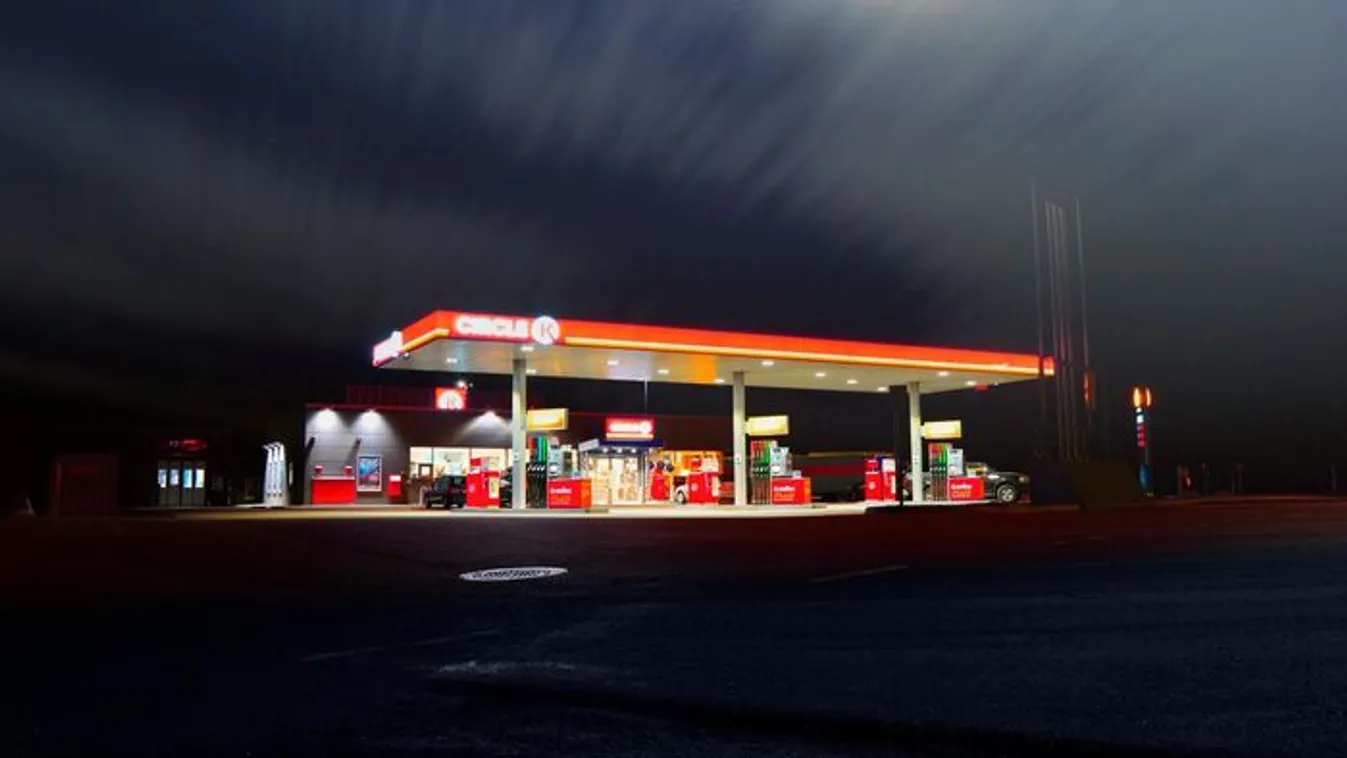 Szerbia nem tudta elkerülni mindazt, amit Magyarország igen