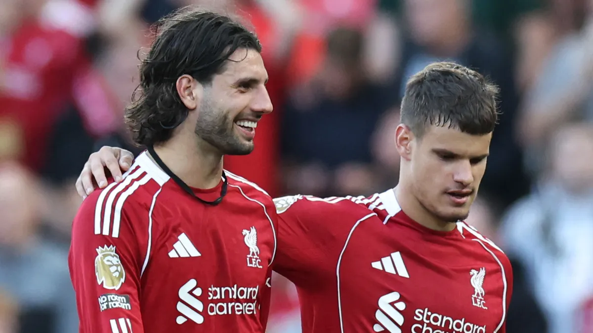 Szoboszlai Dominik (balra) két korábbi csapattársa is visszatérhet Liverpoolba a kölcsönből, Kerkez Milosnak rosszul jönne az egyik