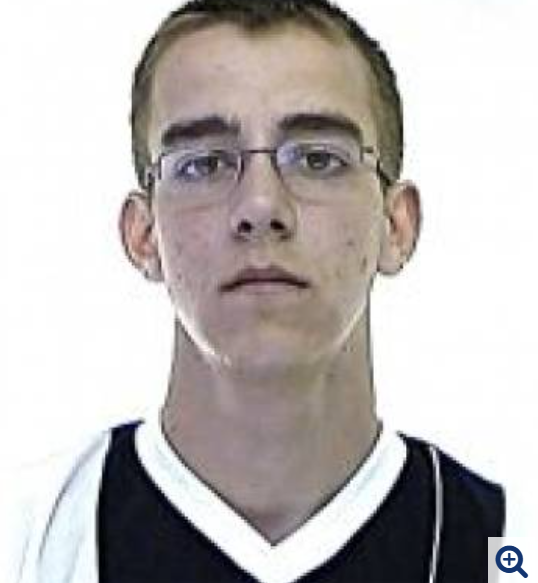 A 21 éve eltűnt István, édesanyja, bár haza várja, szíve mélyén érzi, hogy gyermeke már nem tér haza