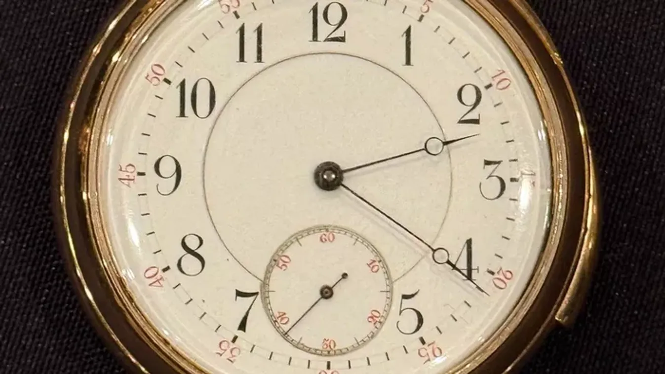 A Titanic utasának órája rekordáron kelhet el