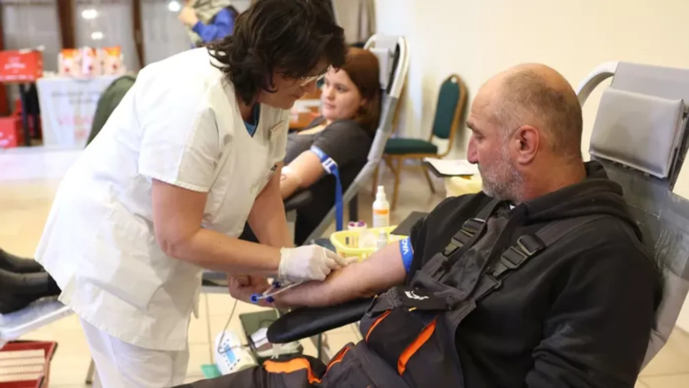 Elképesztő meglepetés vár a Magyar Véradók Napján