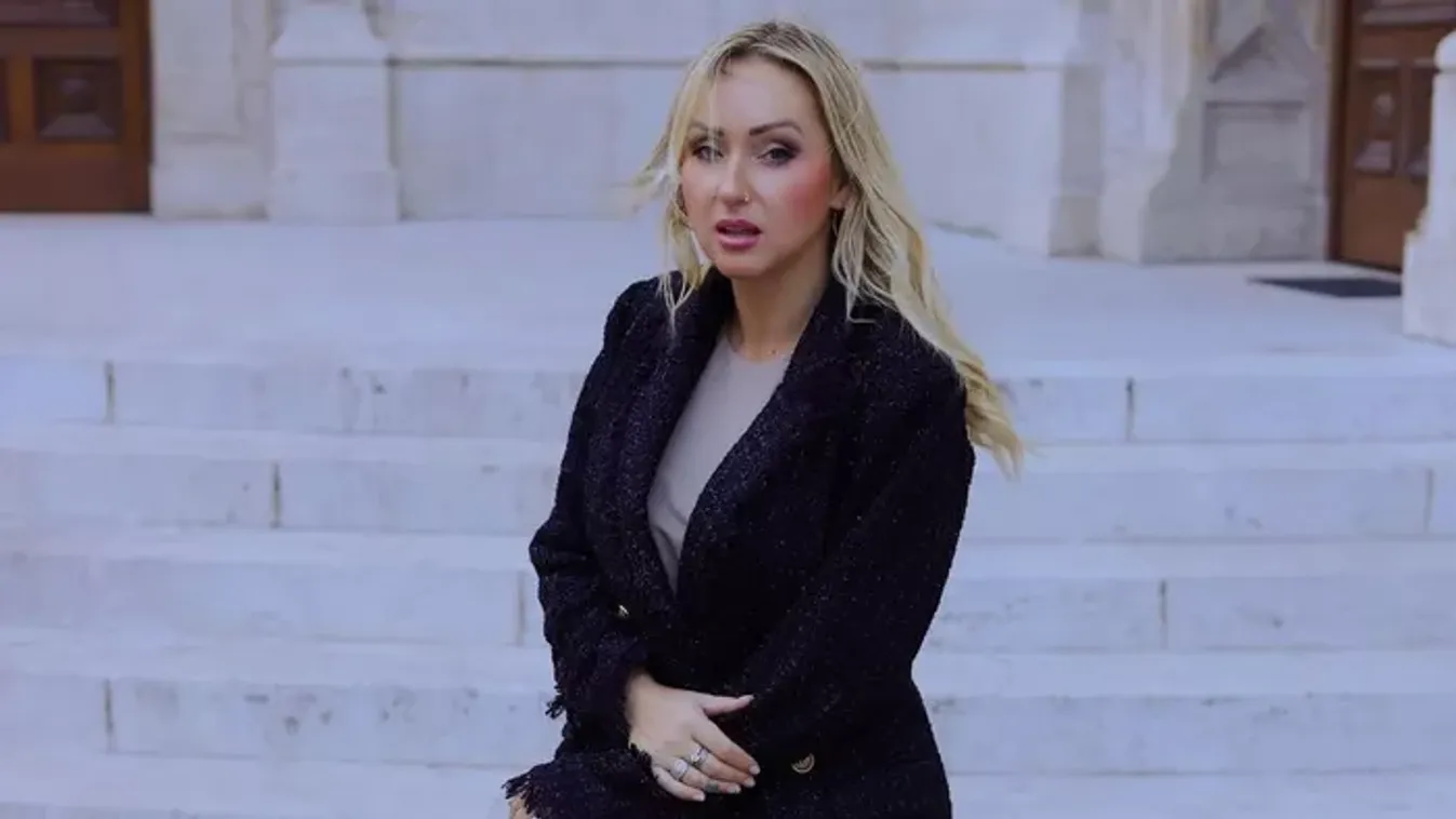 "Mit kell tennem, hogy ilyen bomba legyek?" - Nagyváradi Nelli mélyen dekoltált képétől elájultak a rajongók