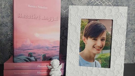 „A szívemből született” – a 15 évesen elhunyt Dominik anyukája megírta a Hazatért Angyal című könyvét