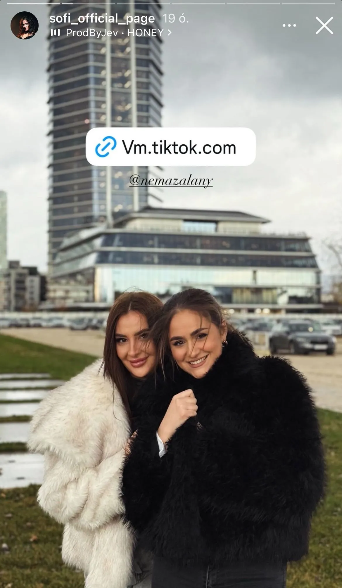 Nemazalány és Sofi