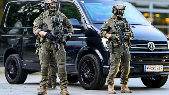 Hamász fegyverraktárt találtak Bécsben