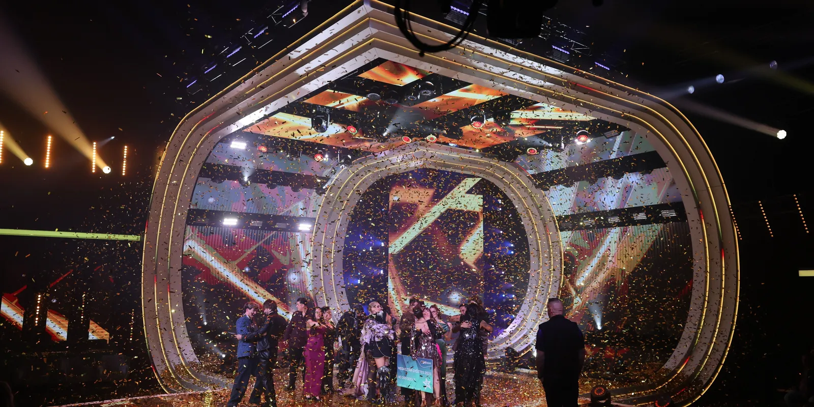 Már le is bontották a Megasztár fényűző díszletét – Mutatjuk