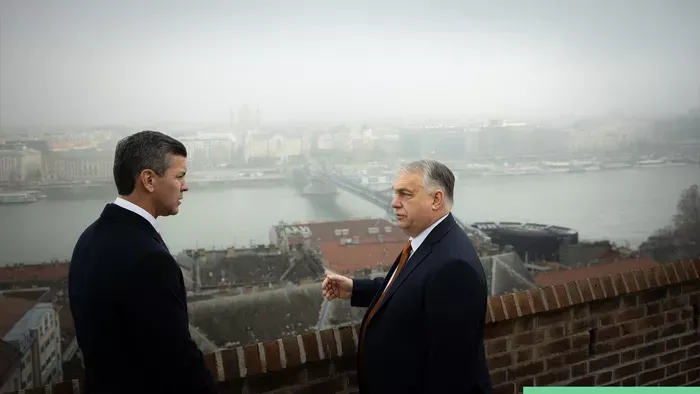 30 év után érkezett Budapestre Paraguay elnöke