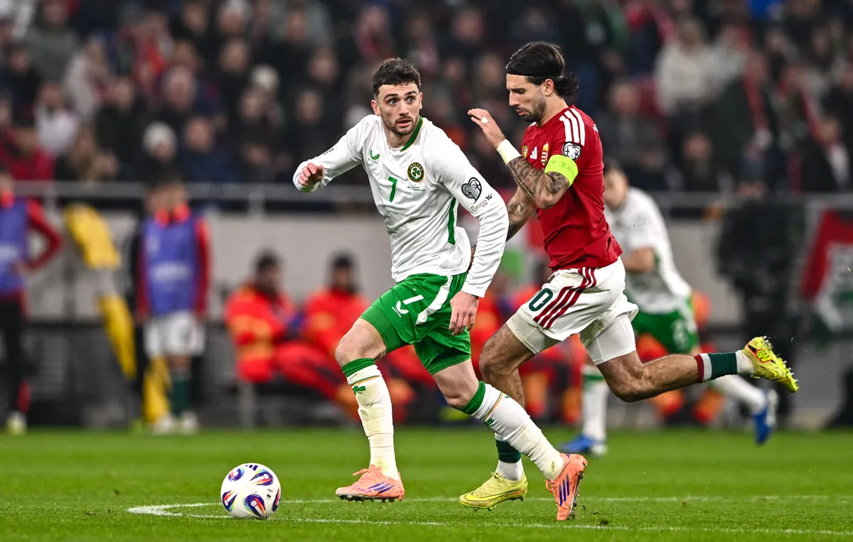 Szoboszlai Dominik (jobbra) lájkolta a Troy Parrott nagy hibájáról szóló posztot