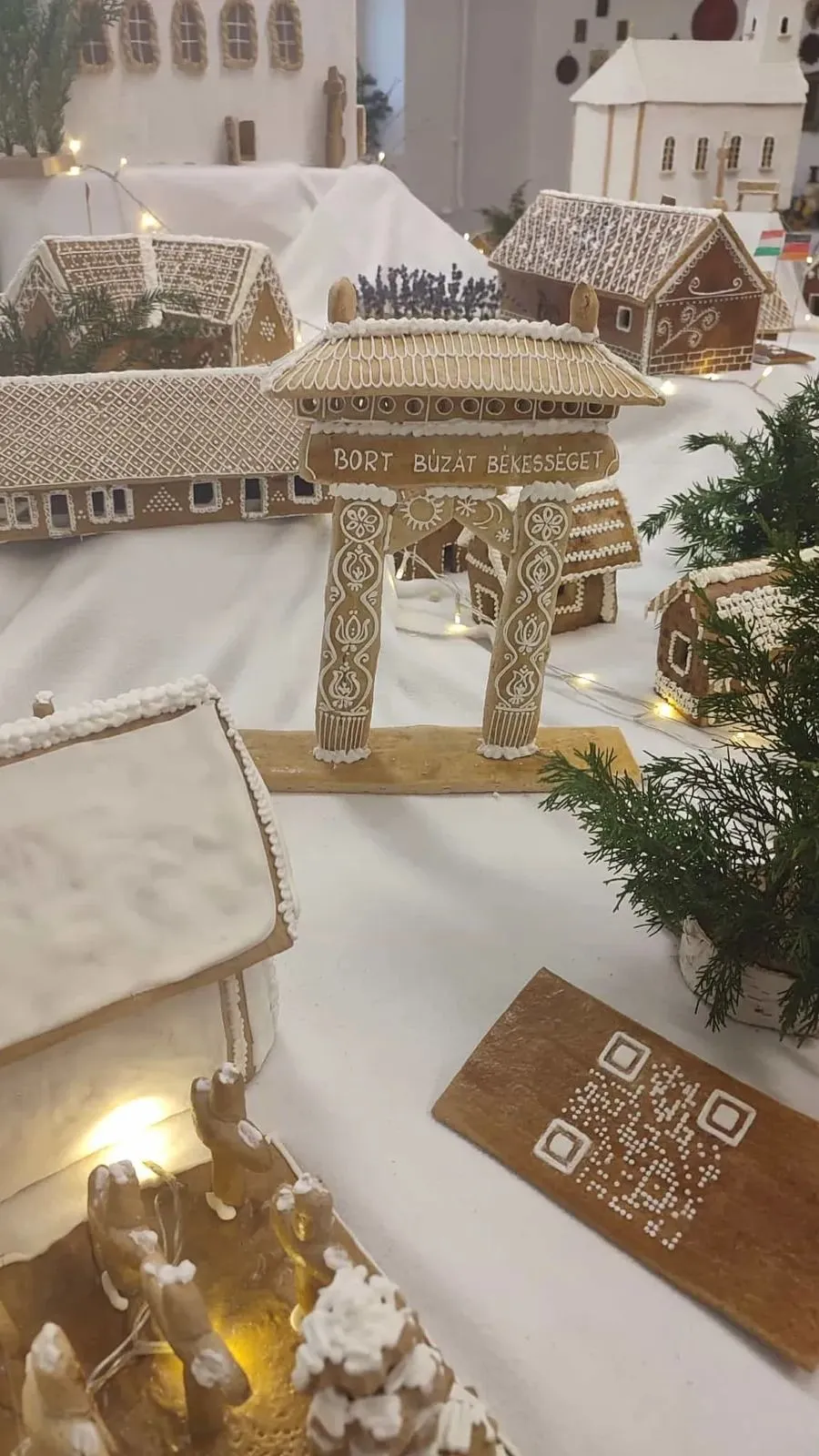 Működő QR-kód mézeskalácsból – ilyen lett az idei geresdlaki csoda