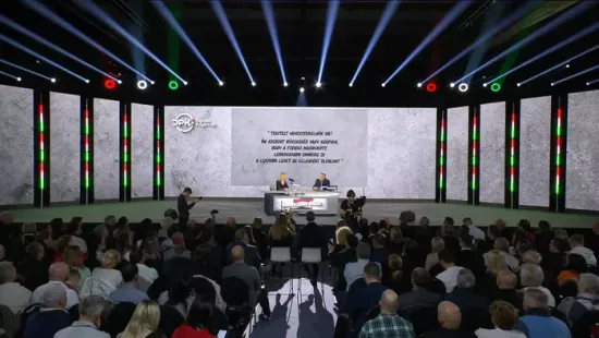 Üzent az államtitkár: el a kezekkel Magyarországtól!